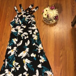 Beautiful long floral dress 😍😍